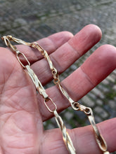 Load image into Gallery viewer, Knot Gold Chain