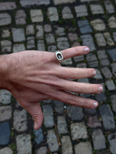 Load image into Gallery viewer, 107 right hand palm up size 7.5 SILVER SAMPLE SALE XMAS 2025