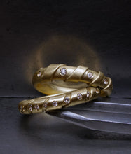 Load image into Gallery viewer, 'Mantle'