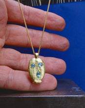 Load image into Gallery viewer, 'Palanquin Ego'