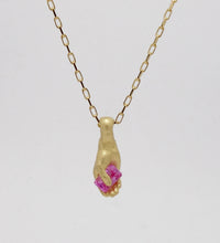 Load image into Gallery viewer, 'Bubblegum'