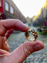 Load image into Gallery viewer, 'Antigone'