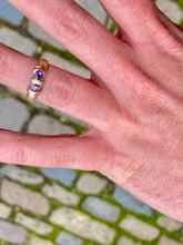 Load image into Gallery viewer, 'Petals'