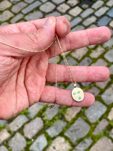 Load image into Gallery viewer, 'Glance'