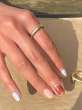 Load image into Gallery viewer, Wrapped band 2