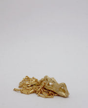 Load image into Gallery viewer, Fraser Hamilton Jewellery | Gold Pendant with Reclining Lady