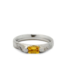 Load image into Gallery viewer, Fraser Hamilton Jewellery | &#39;Lemon&#39; white gold ring with citrine
