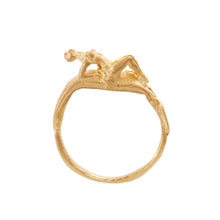 Load image into Gallery viewer, Fraser Hamilton Jewellery | Reclining Nude Ring in Gold
