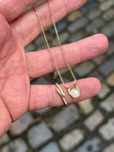 Load image into Gallery viewer, 'Manifest'
