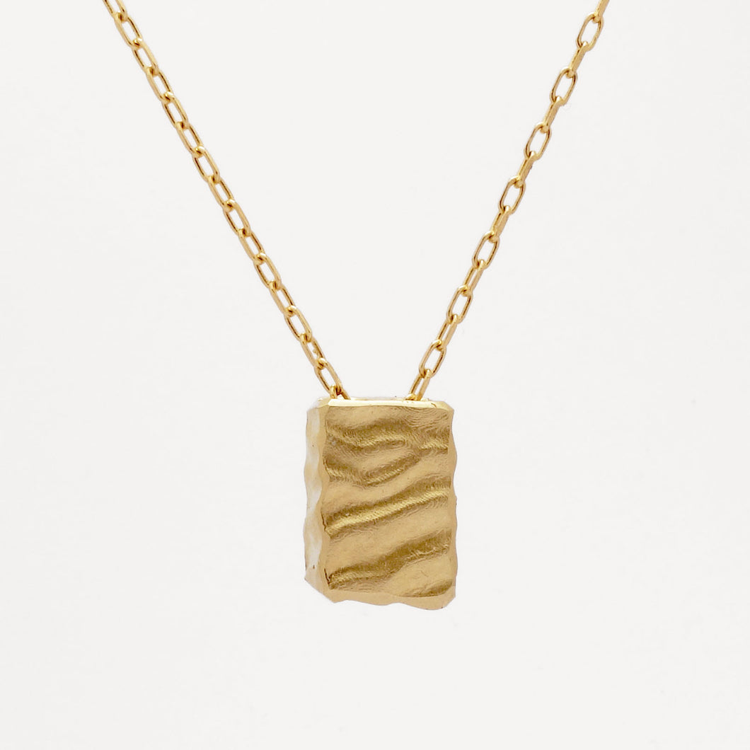 Fraser Hamilton Jewellery - Gold Bailer Pendant and Gold Chain