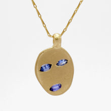 Load image into Gallery viewer, Fraser Hamilton Jewellery | &#39;Ebb&#39; Blue Sapphire &amp; Gold Mask Pendant on a Gold Chain
