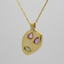 Load image into Gallery viewer, Fraser Hamilton Jewellery | &#39;Static&#39; Sapphire &amp; Gold Mask Pendant on a Gold Chain
